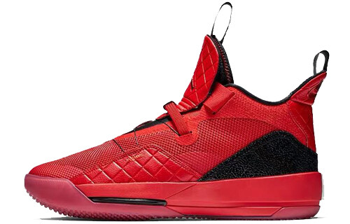 

Баскетбольные кроссовки Nike Air Jordan 33 University Red