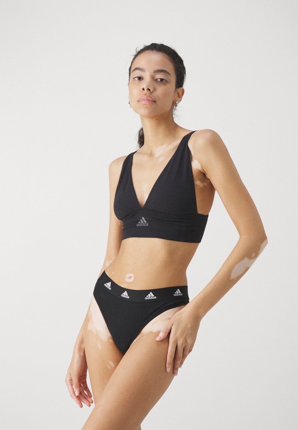 

Стринги THONG 4 PACK adidas Sportswear, черный