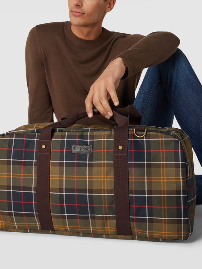 

Модель Weekender в клетку тартан 'TORRIDON TARTAN HOLDALL' Barbour, зеленый