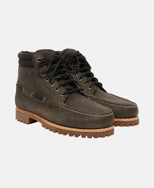 

Ботинки на шнуровке Timberland, серый
