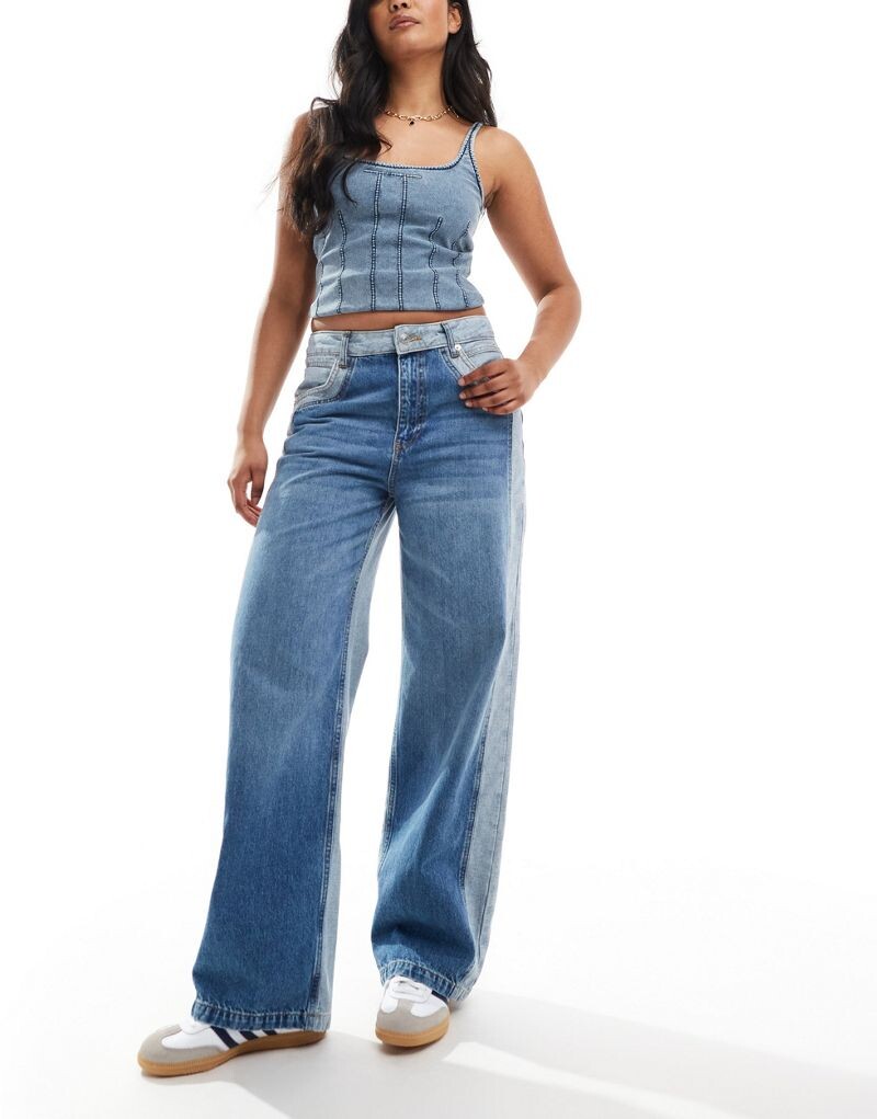 

Синие джинсы со вставками ASOS DESIGN