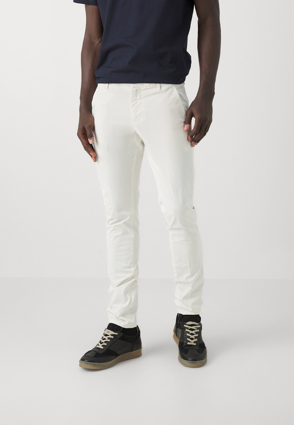 

Чиносы Pantalone Gaubert Dondup, цвет offwhite