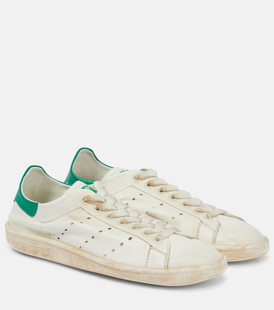 

Кроссовки adidas stan smith из потертой кожи Balenciaga, белый