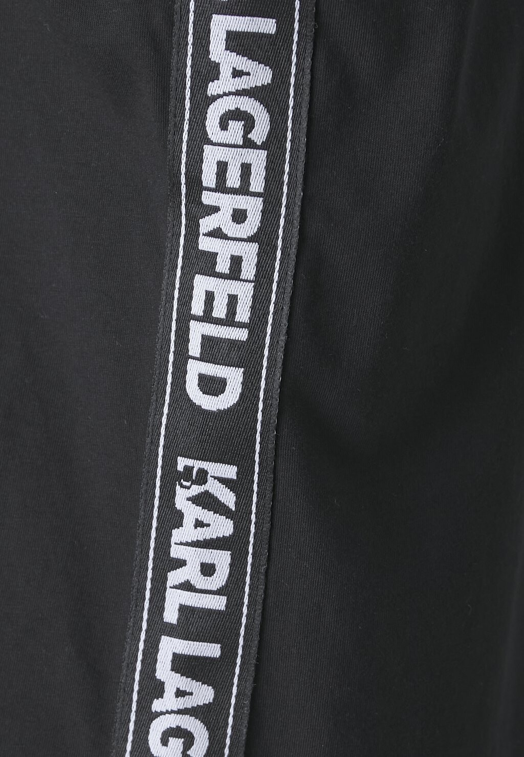 

Футболка с принтом Logo Tape KARL LAGERFELD, черная