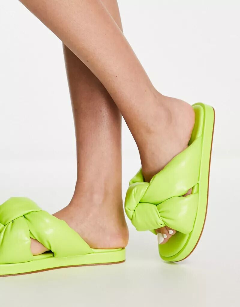 

Светло-зеленые шлепанцы из полиуретана с мягкой подкладкой Simmi London Vetta SIMMI Shoes