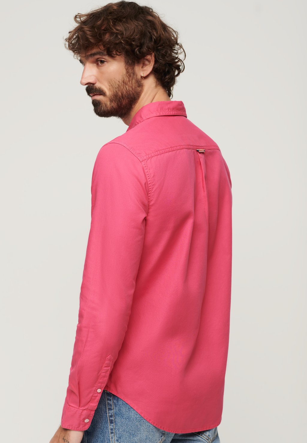 цена Рубашка Superdry, цвет punk pink