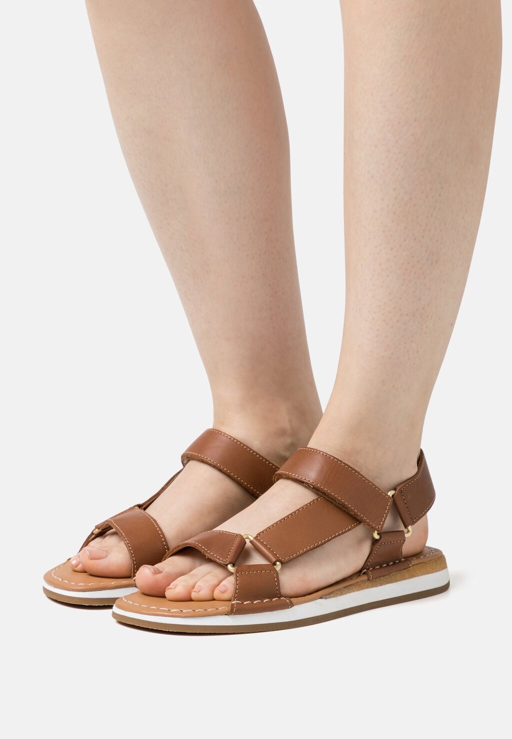 

Босоножки Clarks