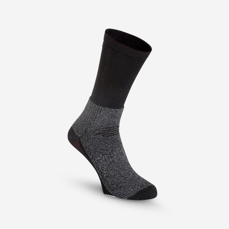 цена Лыжные носки для беговых лыж взрослые черные INOVIK, цвет schwarz