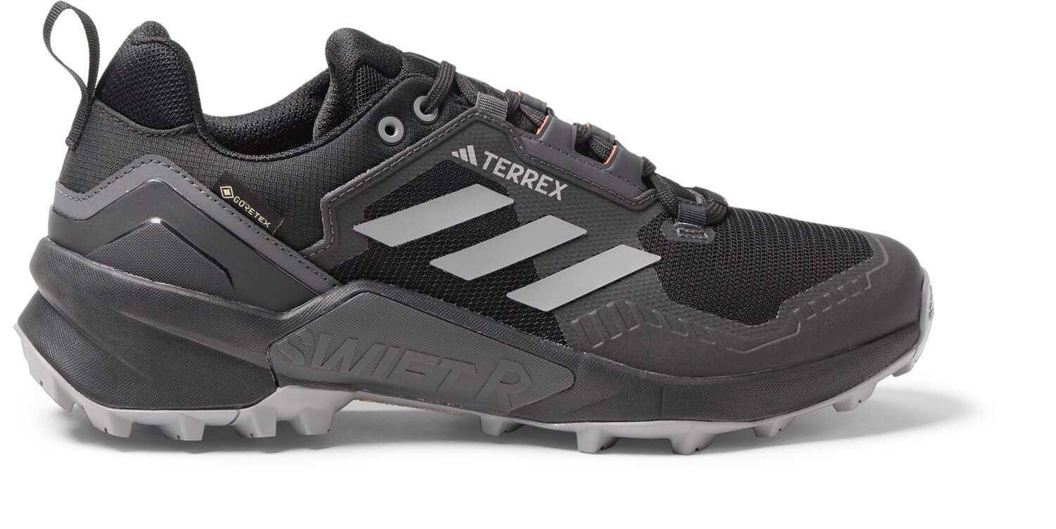 

Походные мужские кроссовки Adidas Terrex Swift R3 Gore-Tex, черный