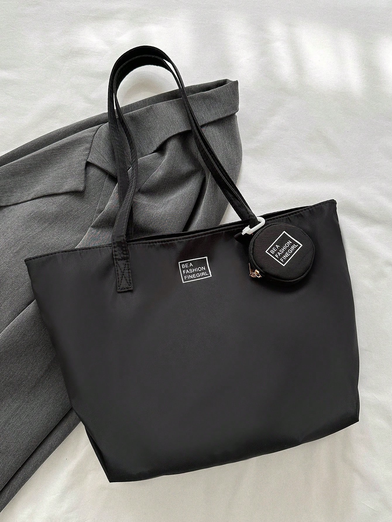 цена 1 шт. Модная однотонная и простая сумка через плечо большой вместимости, черный