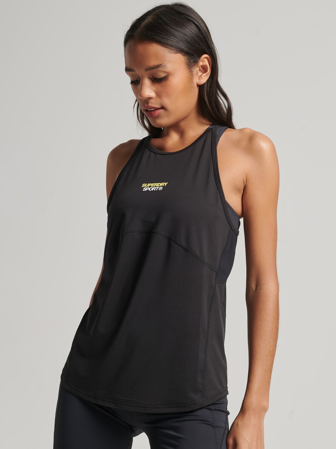

Жилет Superdry Active, черный