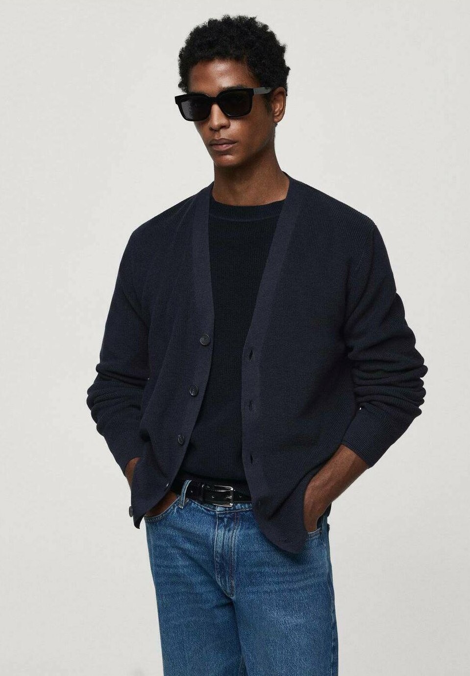 

Кардиган Mango, цвет dark navy