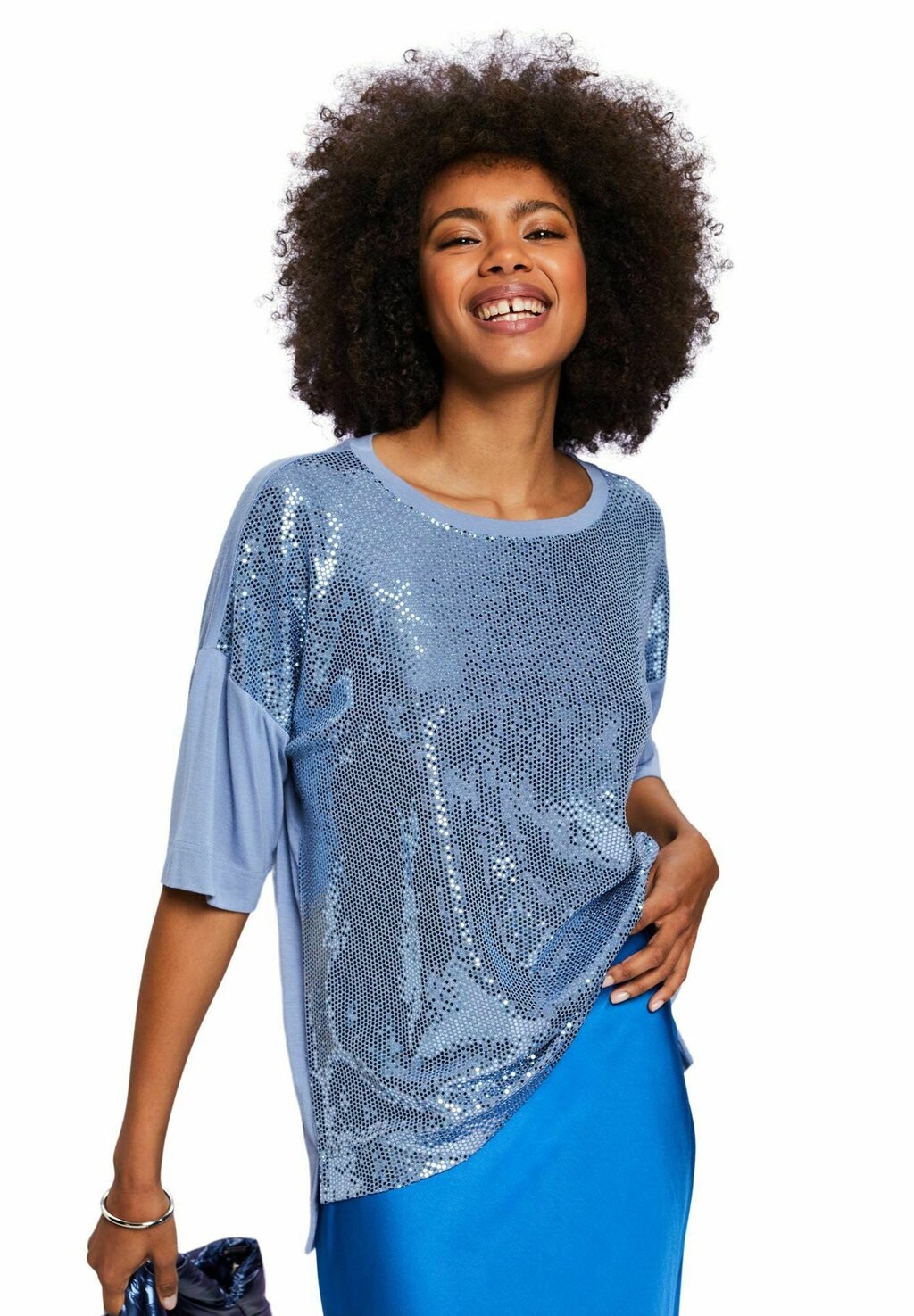 

Футболка с принтом FOIL PAILLETTE Esprit, цвет blue lavender