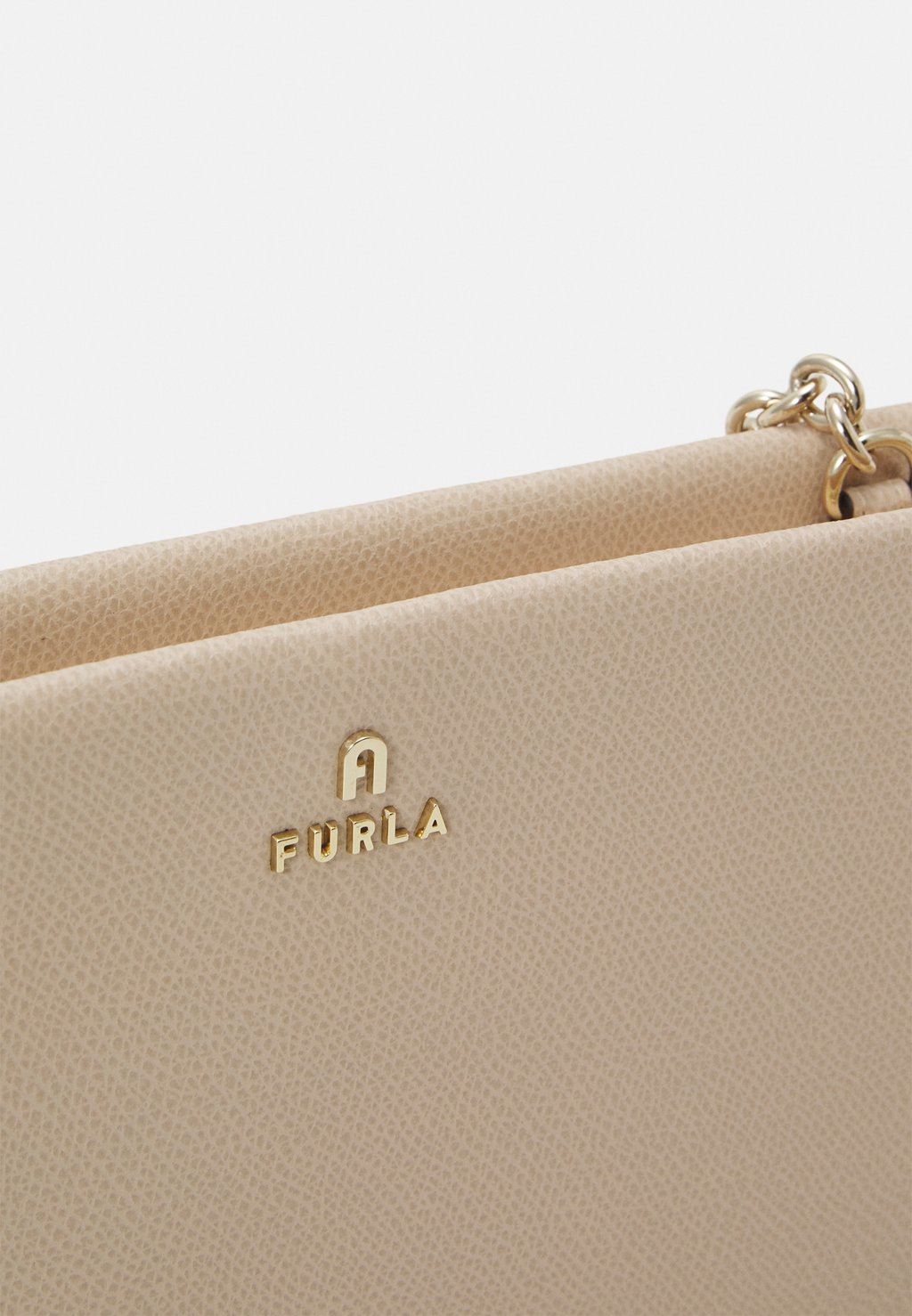 Furla camelia