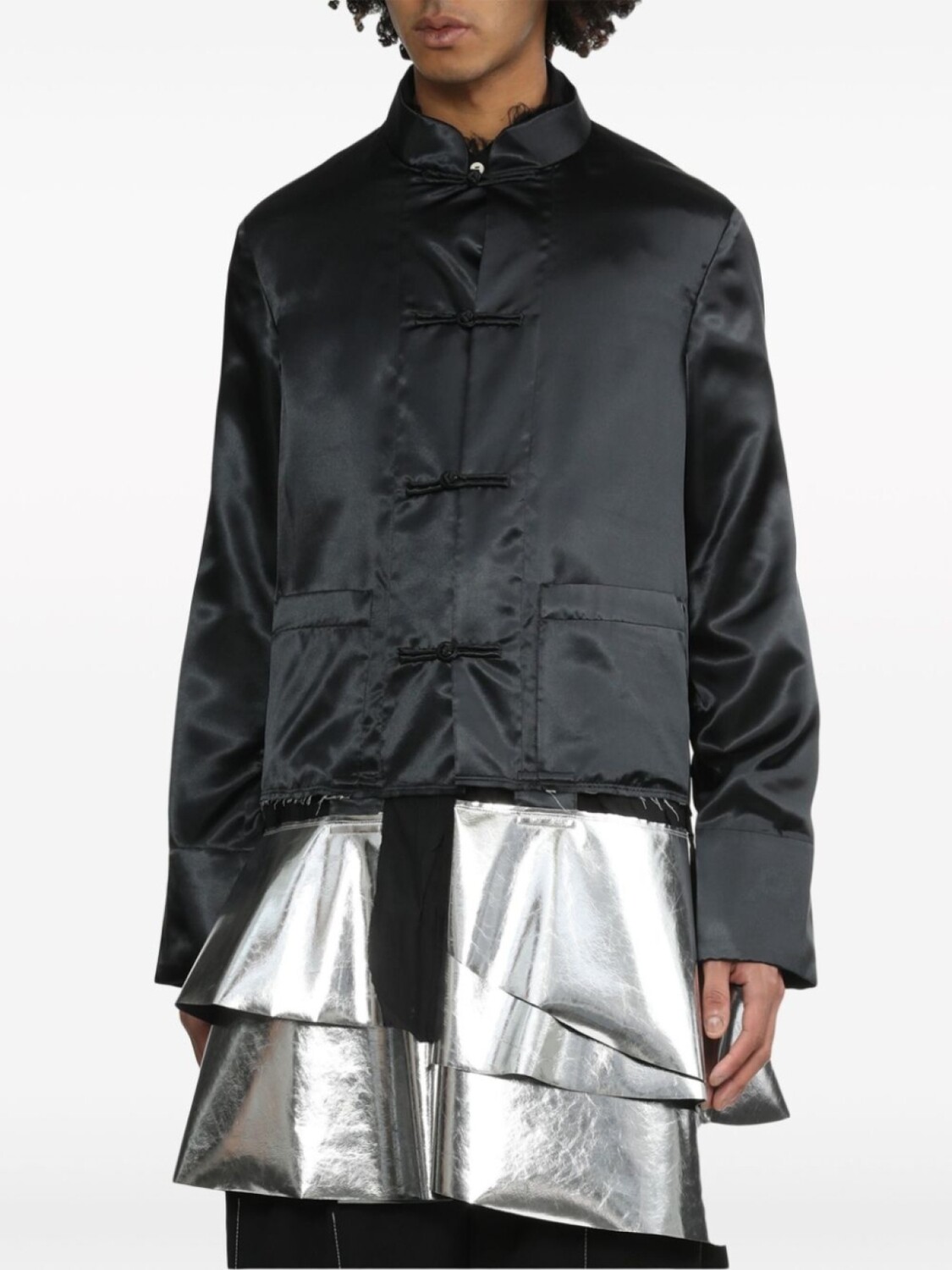 

Black Comme Des Garçons пальто с оборками и эффектом металлик, черный