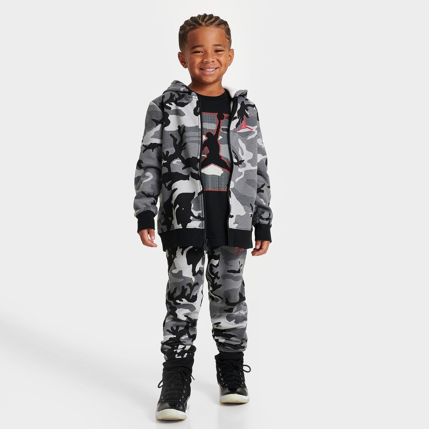 

Комплект из трех предметов с камуфляжным принтом Little Kids Jordan Essential, камуфляж