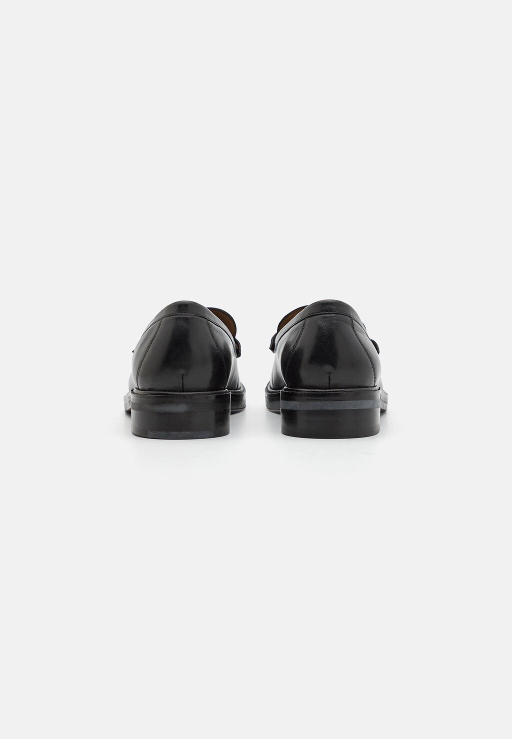 

Повседневная обувь FRANCIS LOAFER Barbour, черный