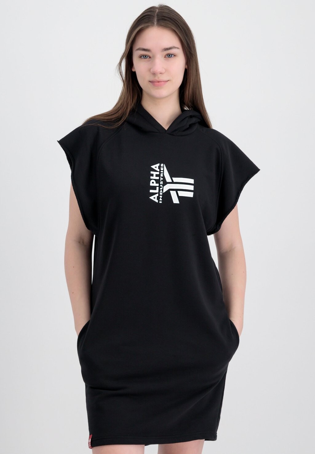 

Летнее платье Alpha Industries, черный