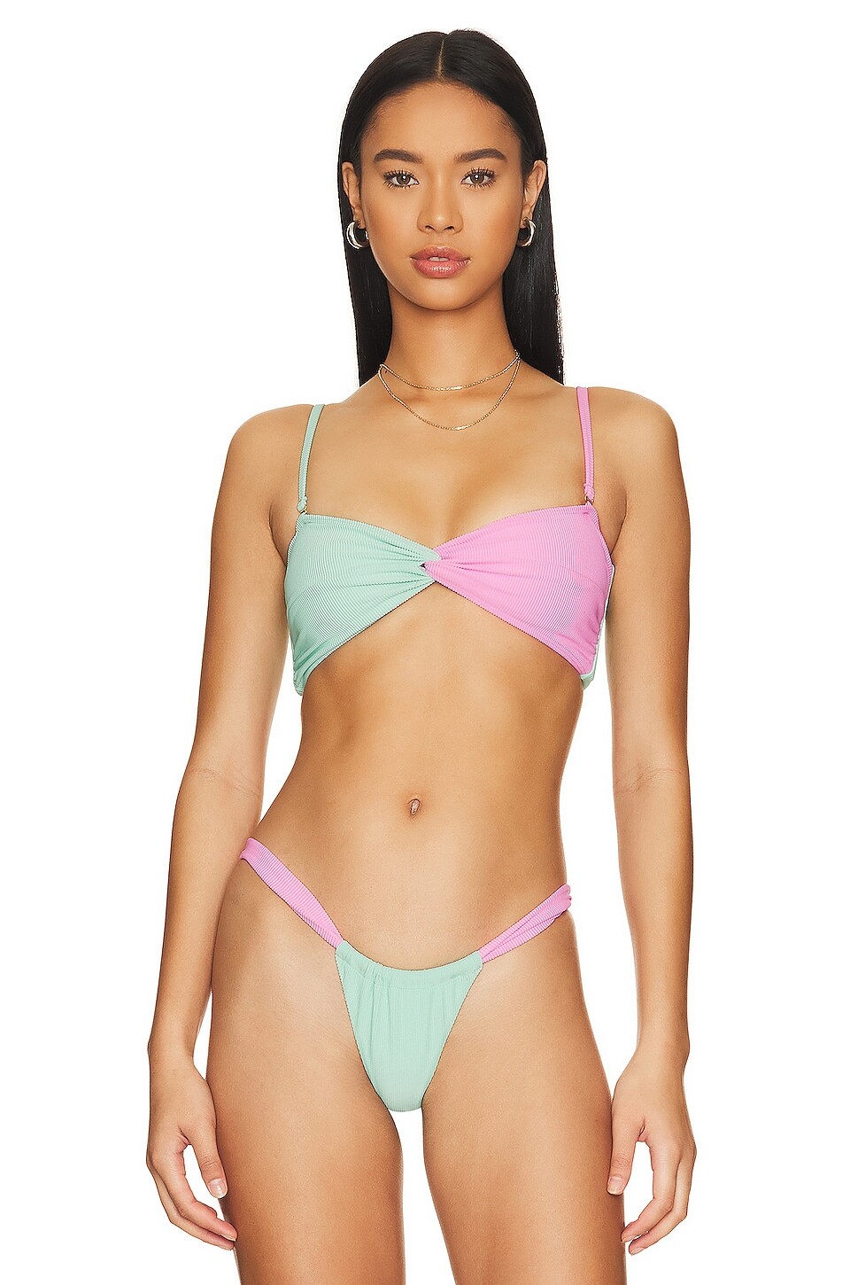 

Топ BEACH RIOT Juno, цвет Pastel Macaron Colorblock