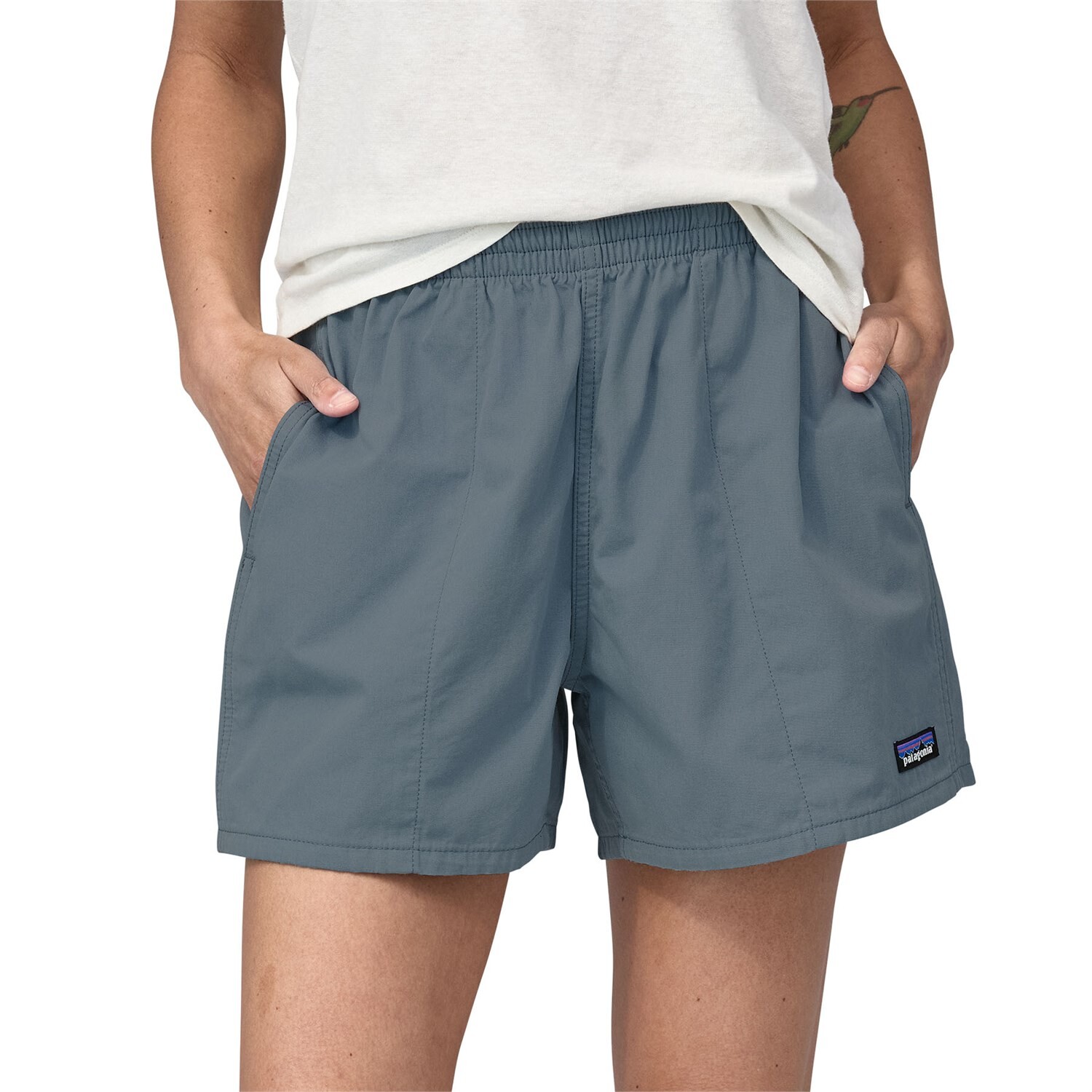 

Шорты Patagonia Funhoggers, цвет Light Plume Grey