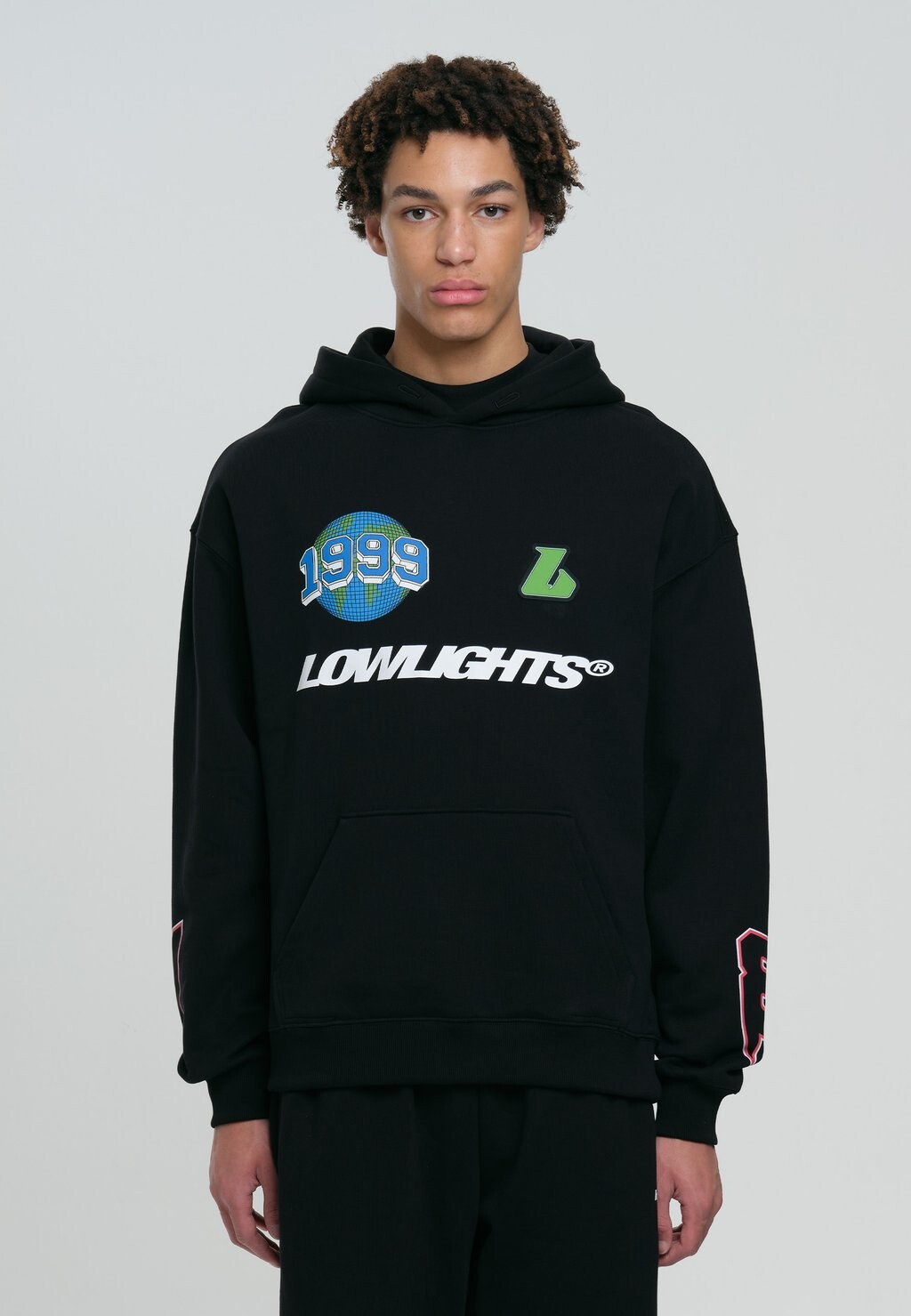 

Толстовка с капюшоном NINETY NINE LOW LIGHTS STUDIOS®, черный