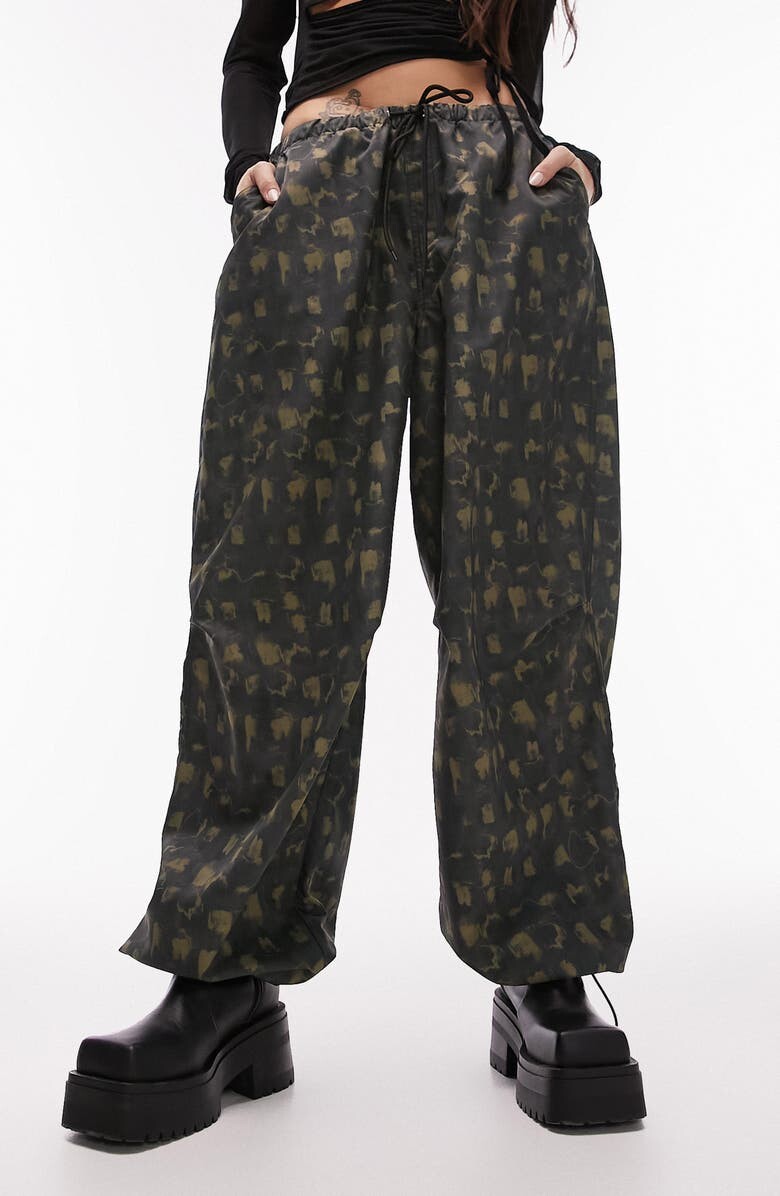 

Парашютные штаны TOPSHOP, черный