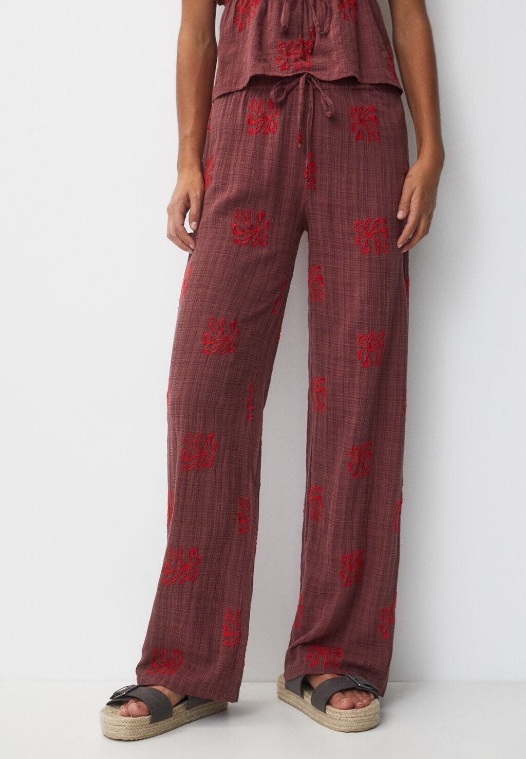 

Брюки PULL&BEAR