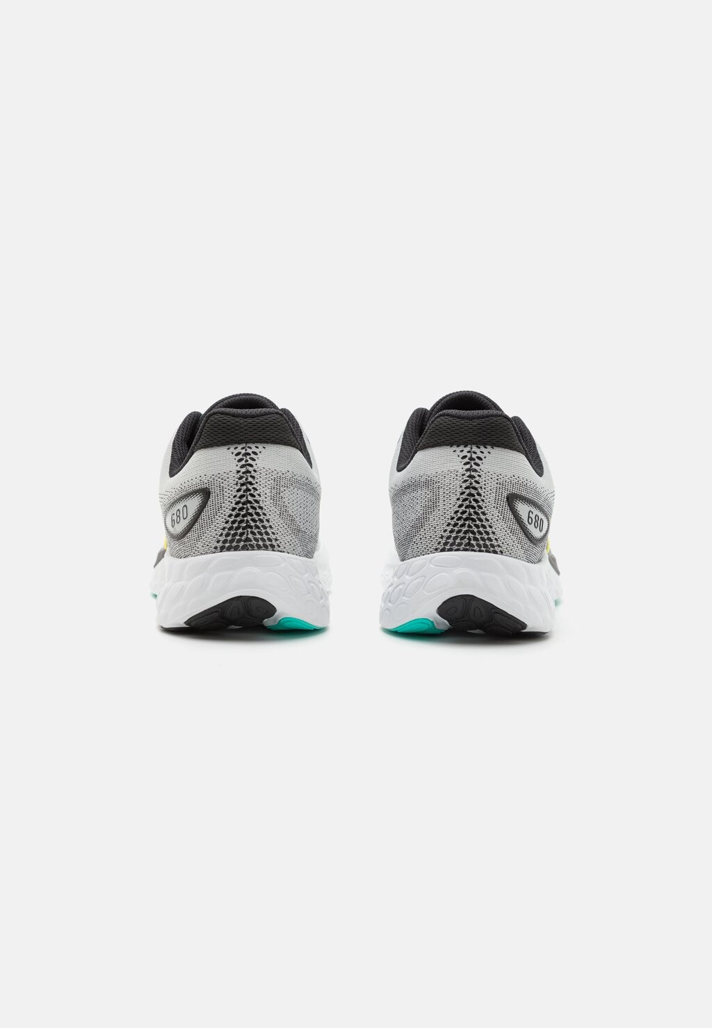 

Кроссовки FRESH FOAM 680 V8 New Balance, серый