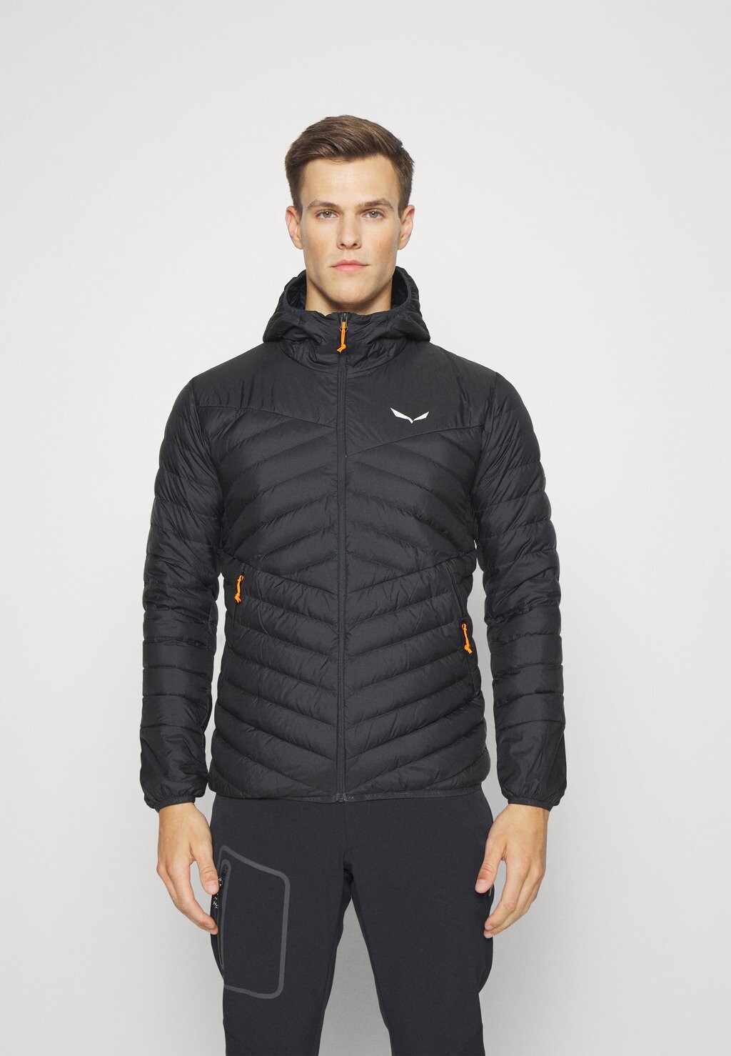 

Куртка Salewa Брента, цвет black out