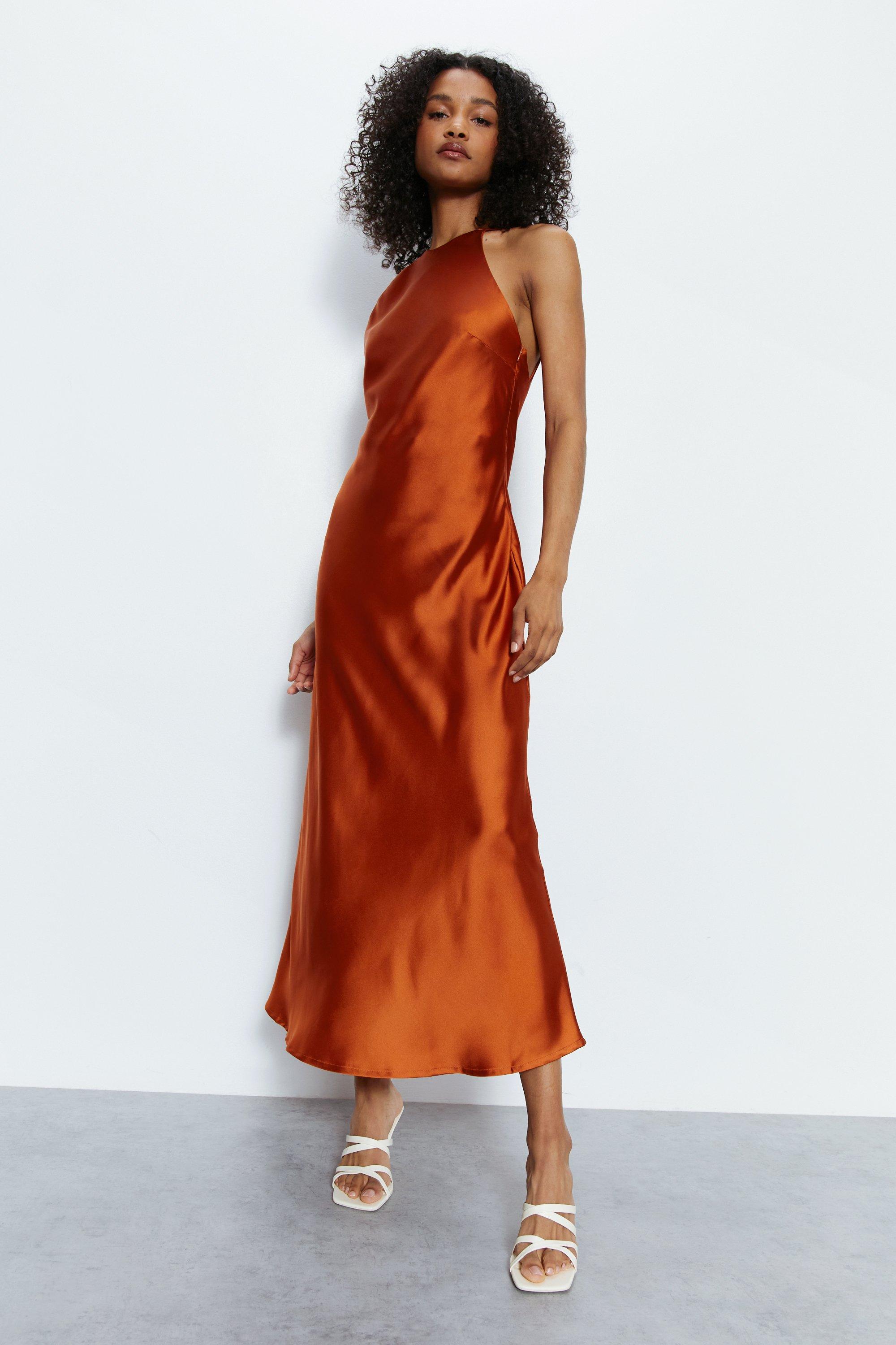 Миниатюрное атласное платье-комбинация с бретелями сзади Warehouse, оранжевый