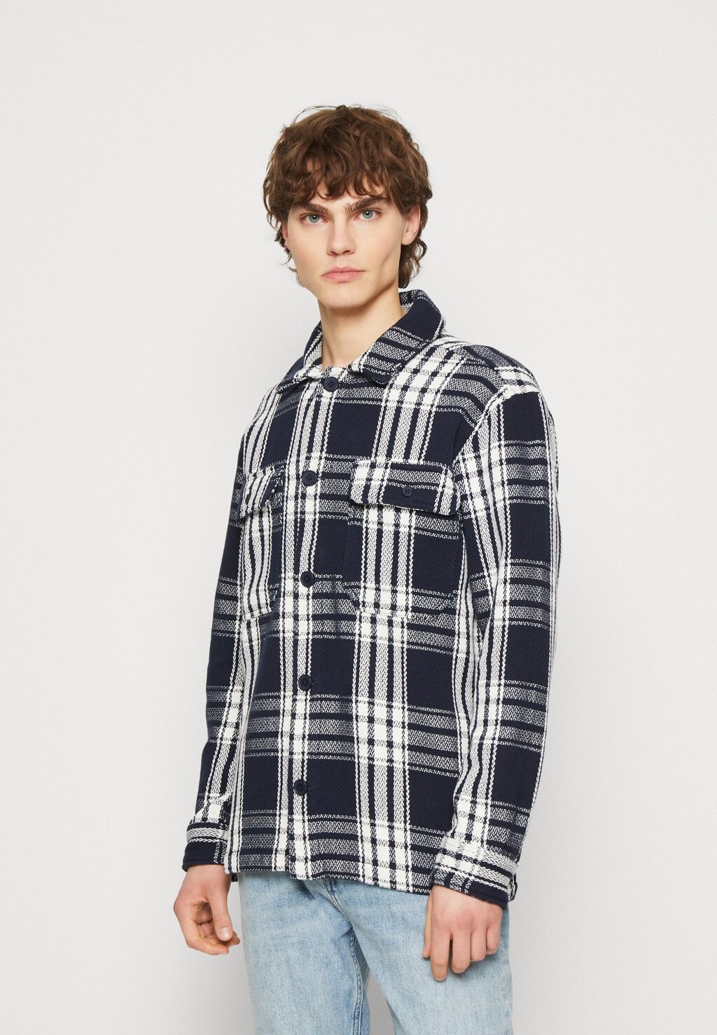 

Легкая куртка KnowledgeCotton Apparel