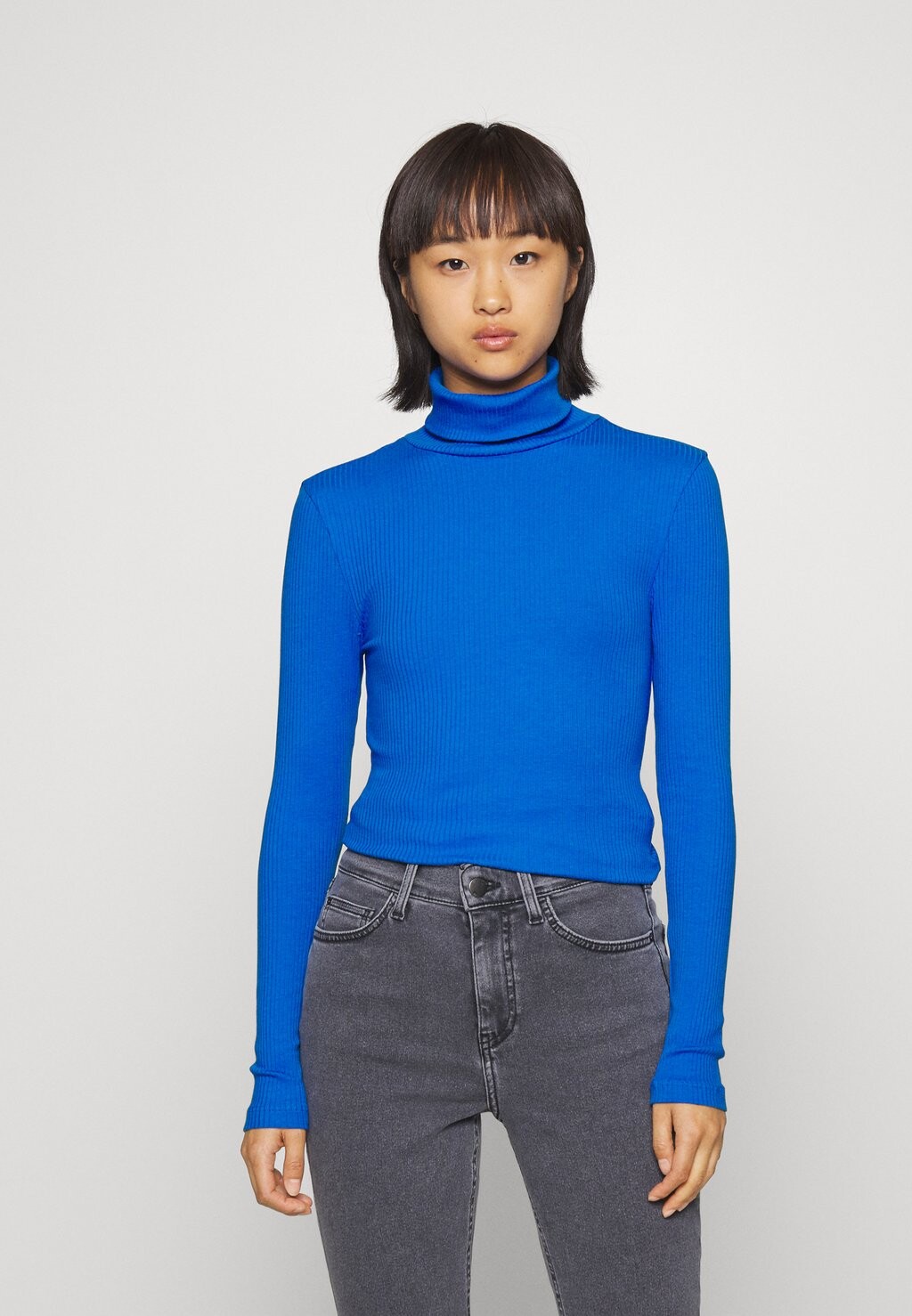 

Топ с длинными рукавами Pieces Petite