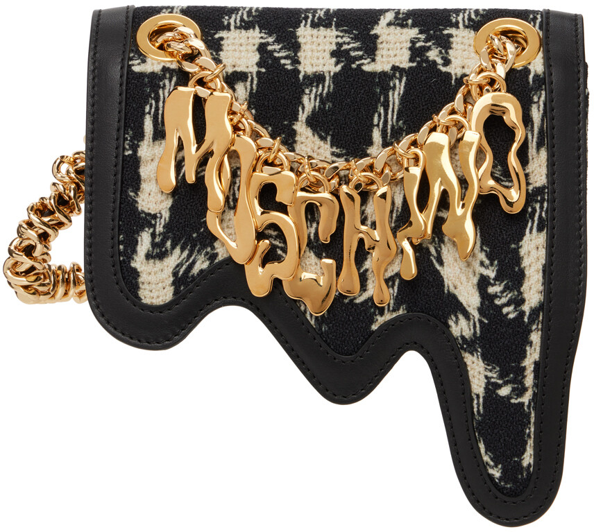 

Черная сумка с морфированной надписью Moschino