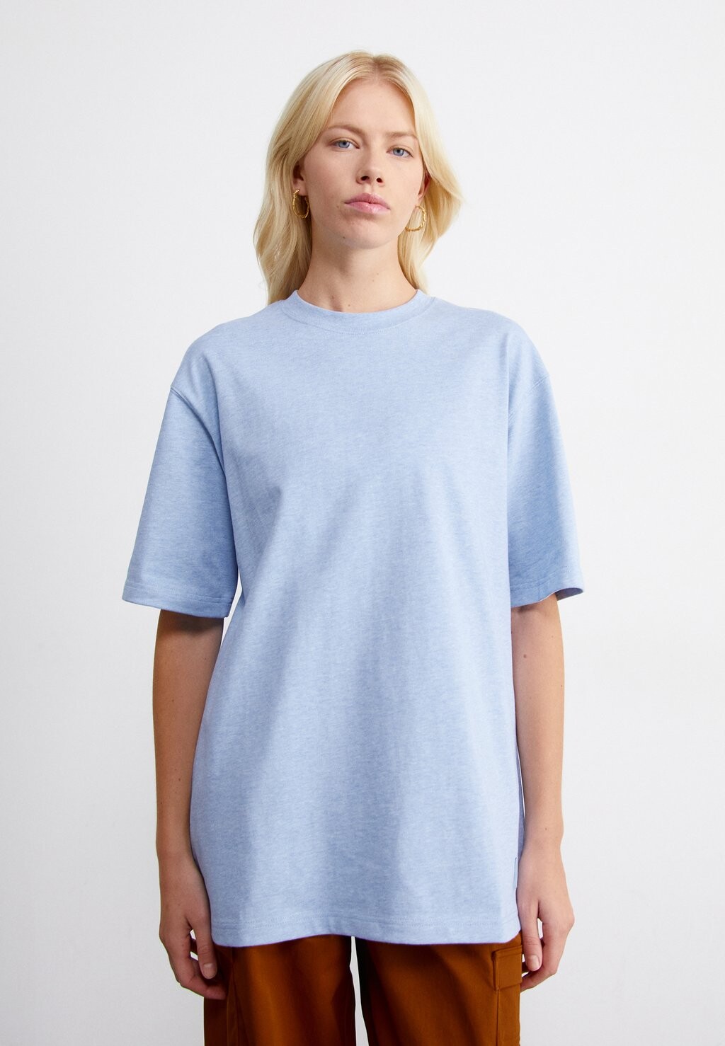 

Футболка базовая ESSEN TEE Jordan, цвет blue grey heather