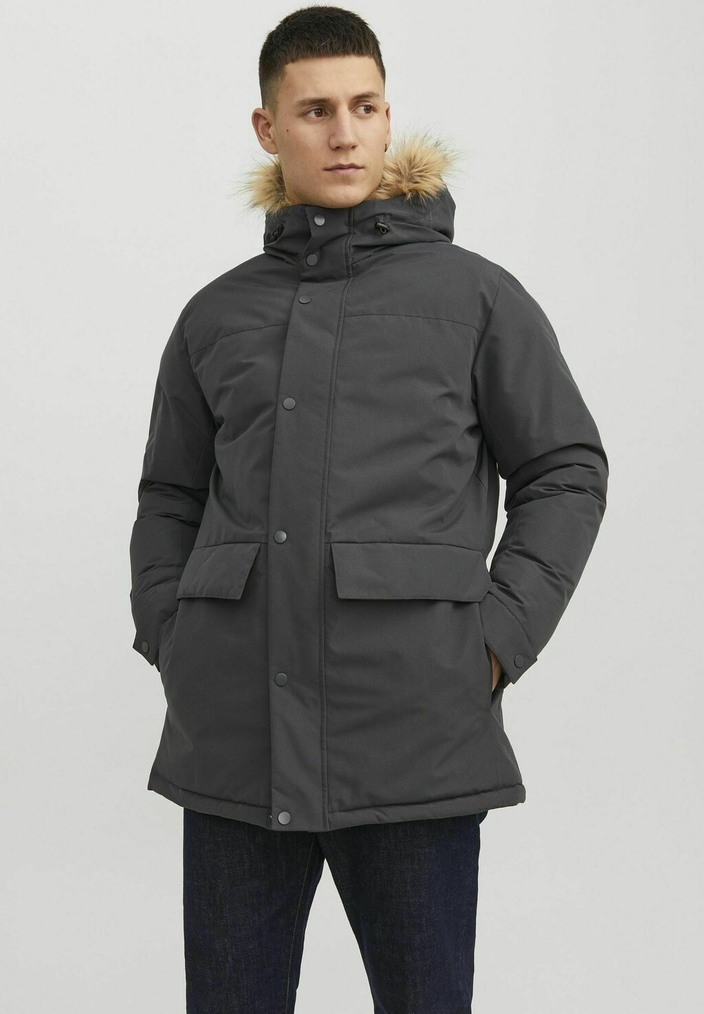 

Парка JJCHAMP Jack & Jones, асфальт