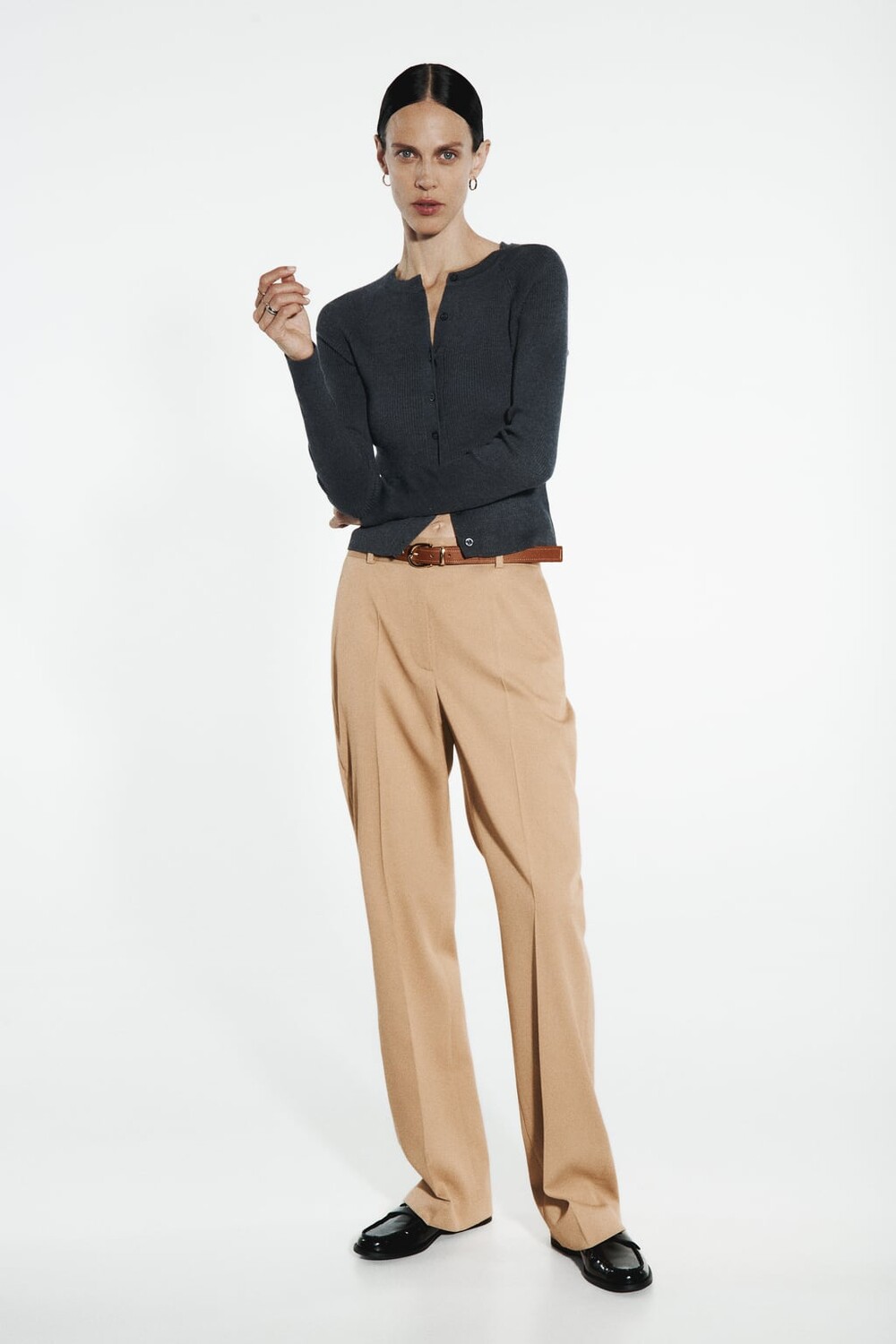 

Брюки прямого кроя с поясом ZARA, кэмел