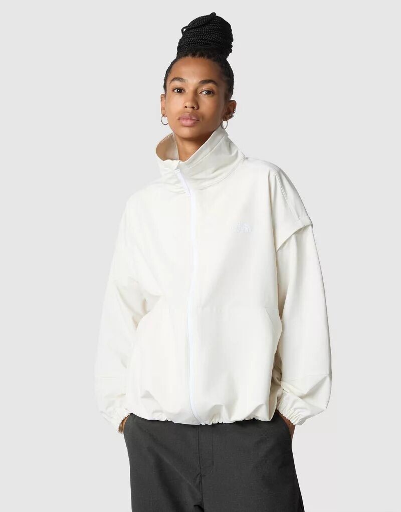 

Ветровка North Face Karasawa белого цвета со съемными рукавами The North Face