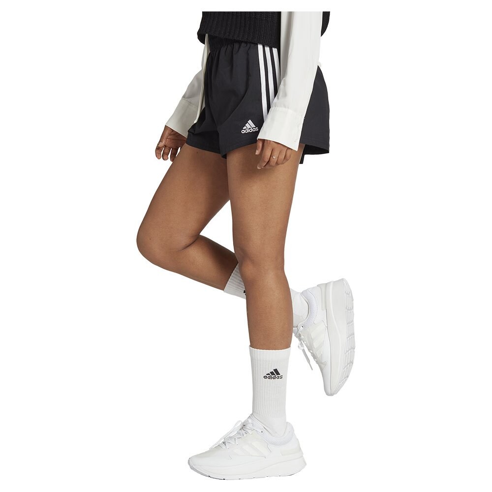 

Шорты adidas Essentials 3 Stripes Woven, белый