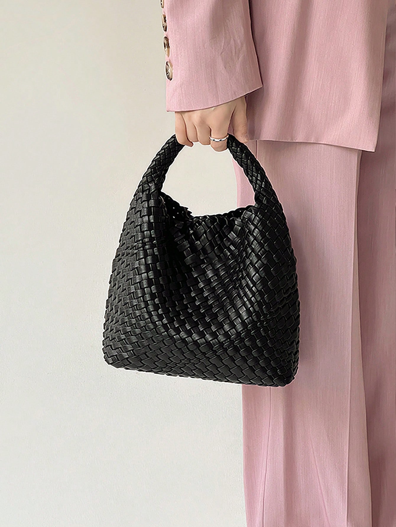 Новая модная тканая сумка на одно плечо с завязками в винтажном стиле русалки, черный