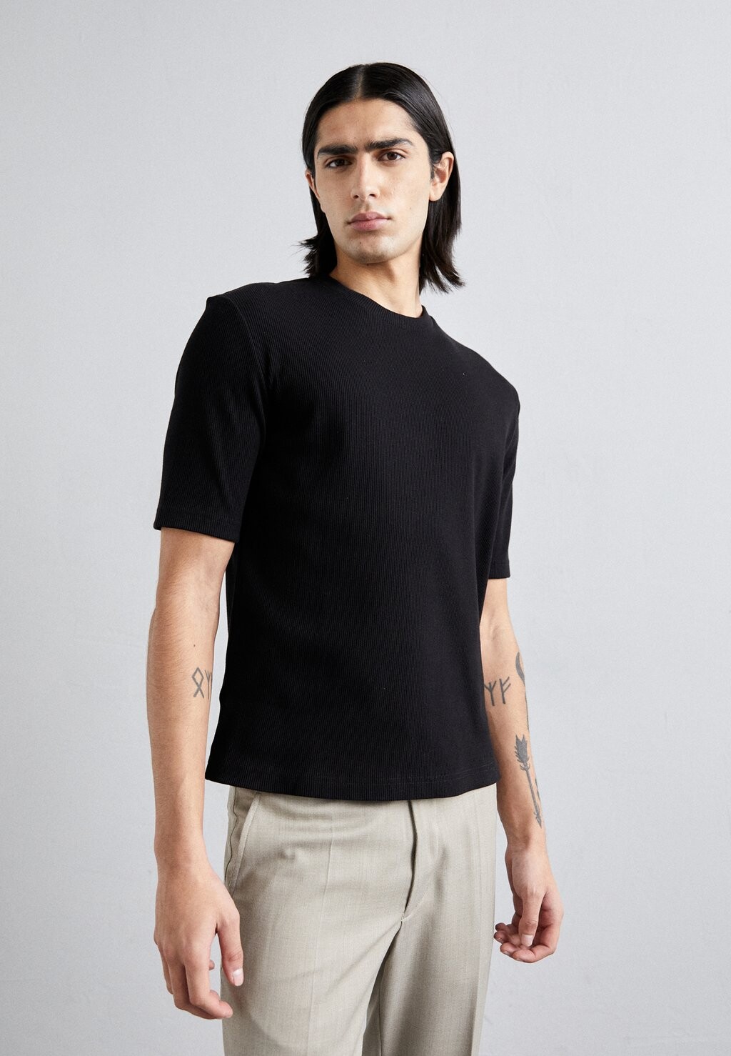 

Базовая футболка Tee Filippa K, черный