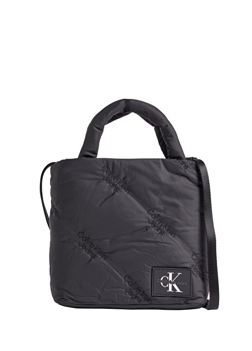 

Черная женская сумка Calvin Klein