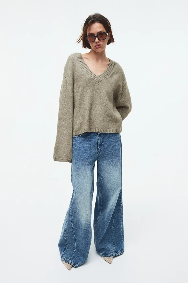 

Свитер с треугольным вырезом H&M, зеленый