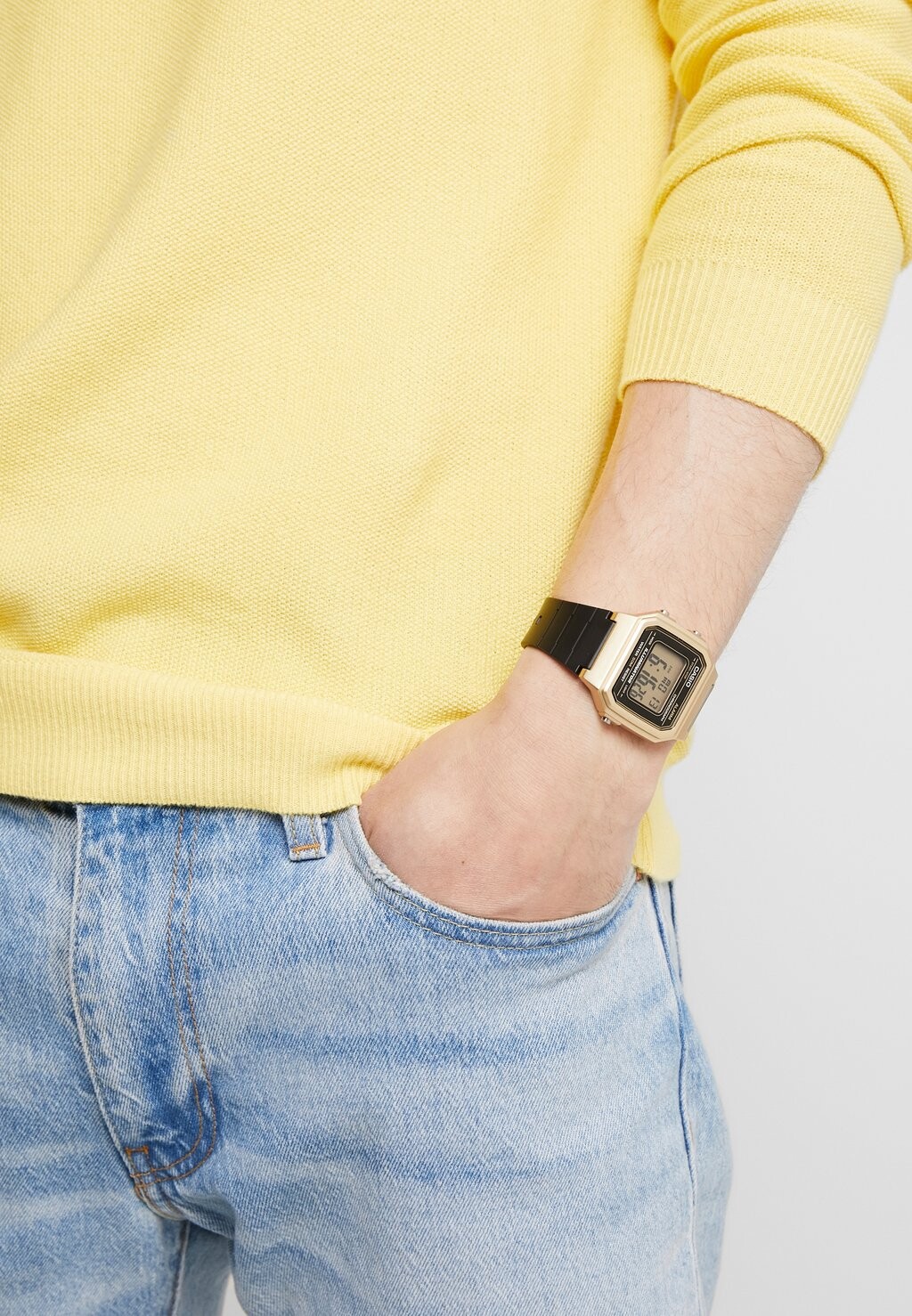

Цифровые часы Casio