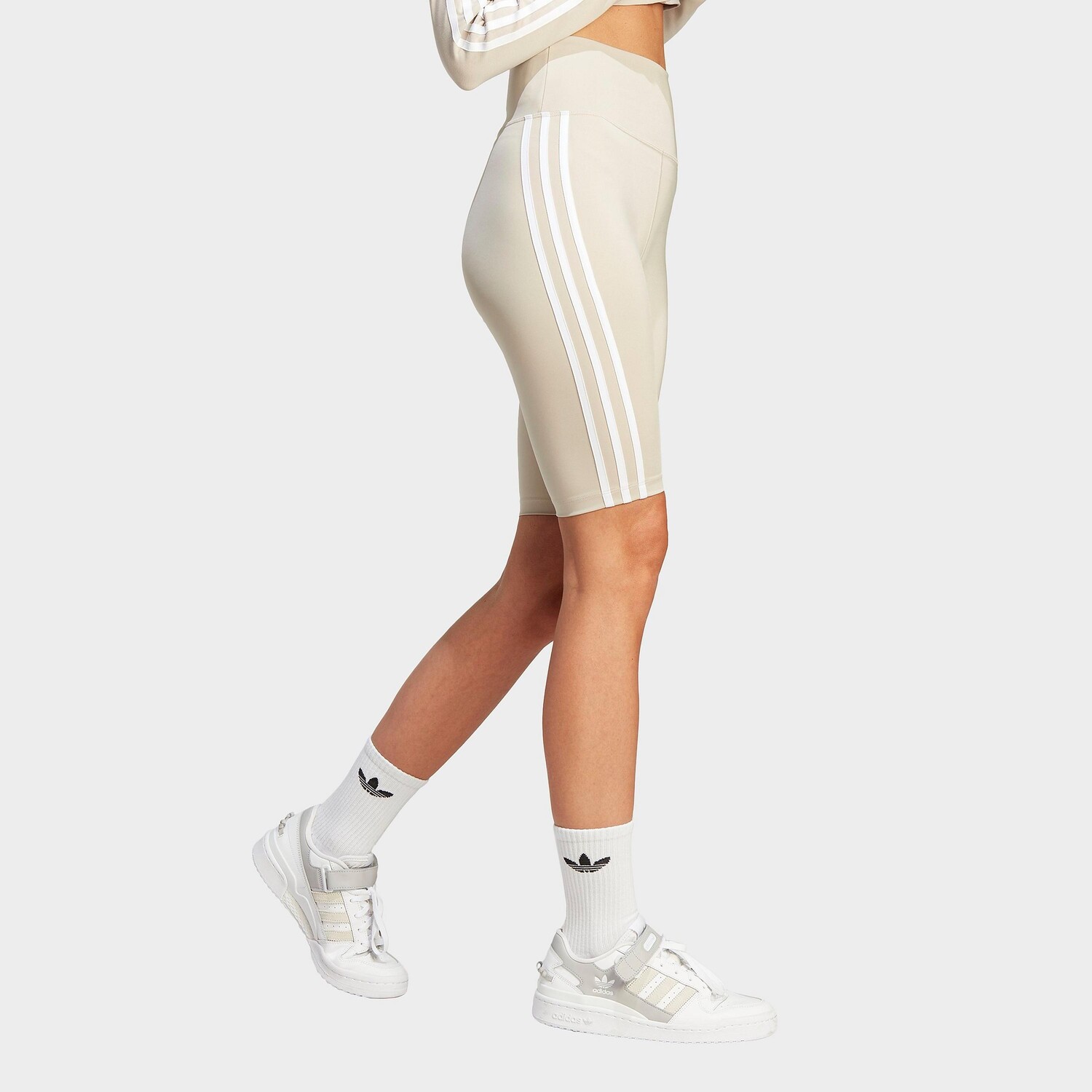 

Женские короткие тайтсы с высокой талией adidas Originals adicolor Classics, бежевый