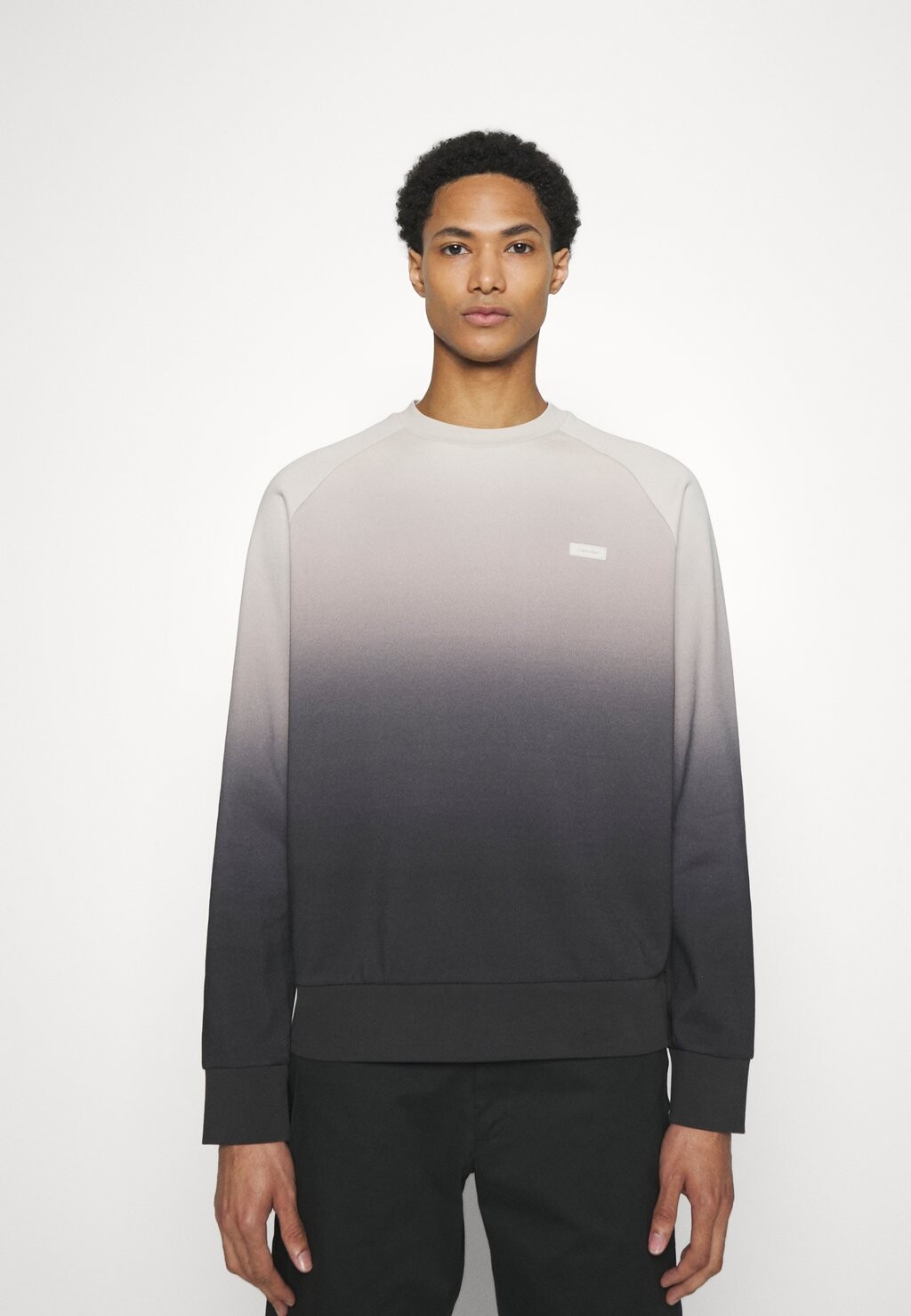 

Толстовка Calvin Klein Ombre Terry Sweatshirt, черный выцветший, Серый