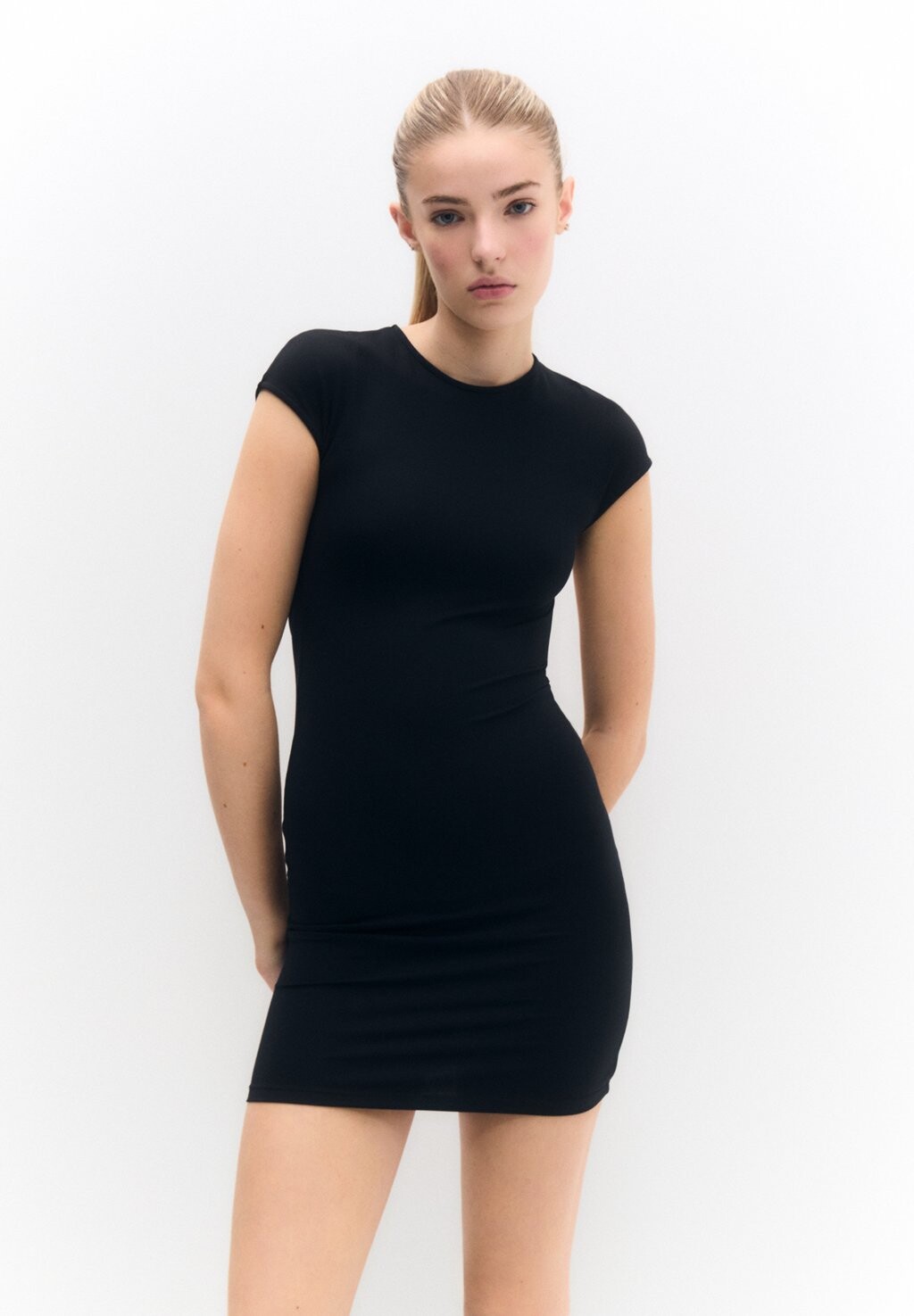 

Платье из джерси PULL&BEAR, черный
