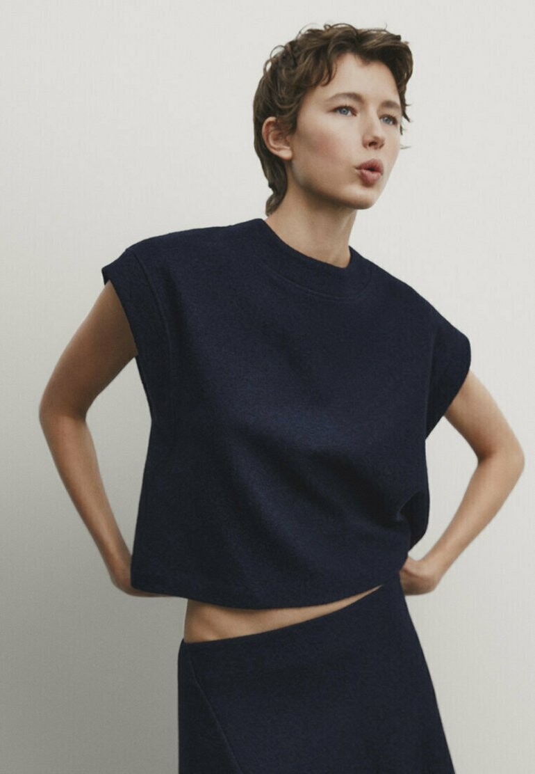 

Базовая футболка With Drop Sleeves Massimo Dutti, цвет dark blue