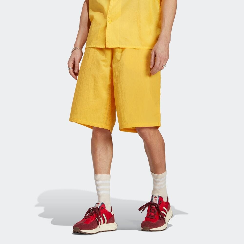 

Шорты Adidas IC8377
