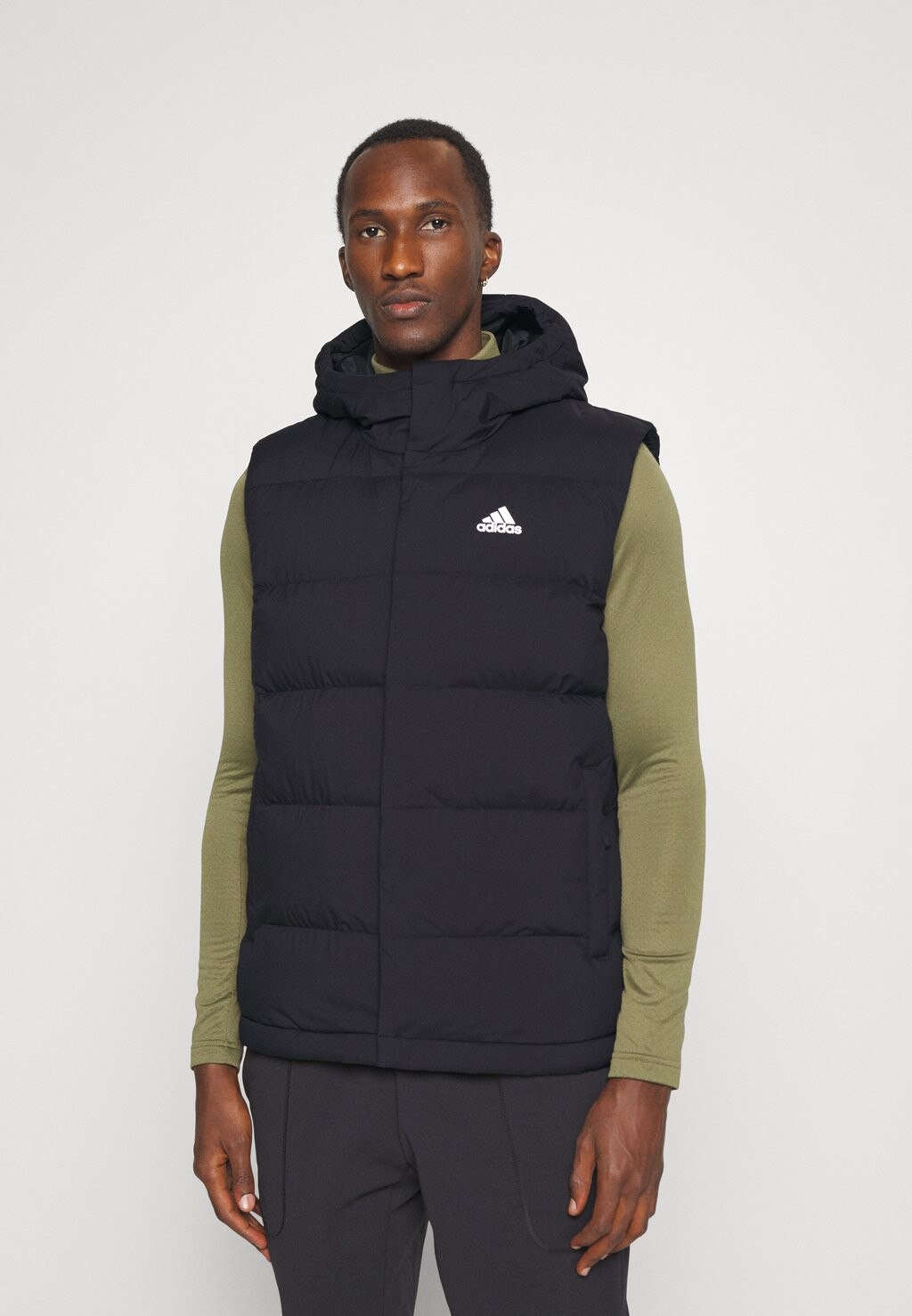 

Жилет Adidas