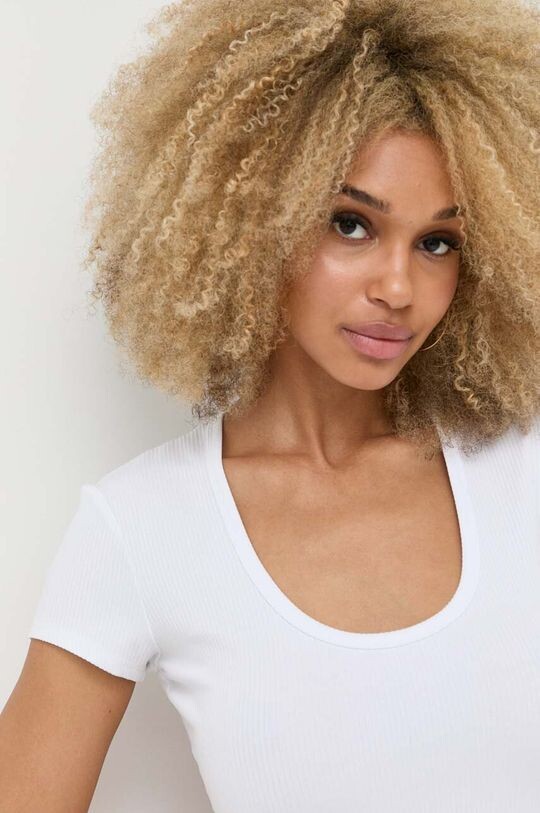

Футболки Guess, белый